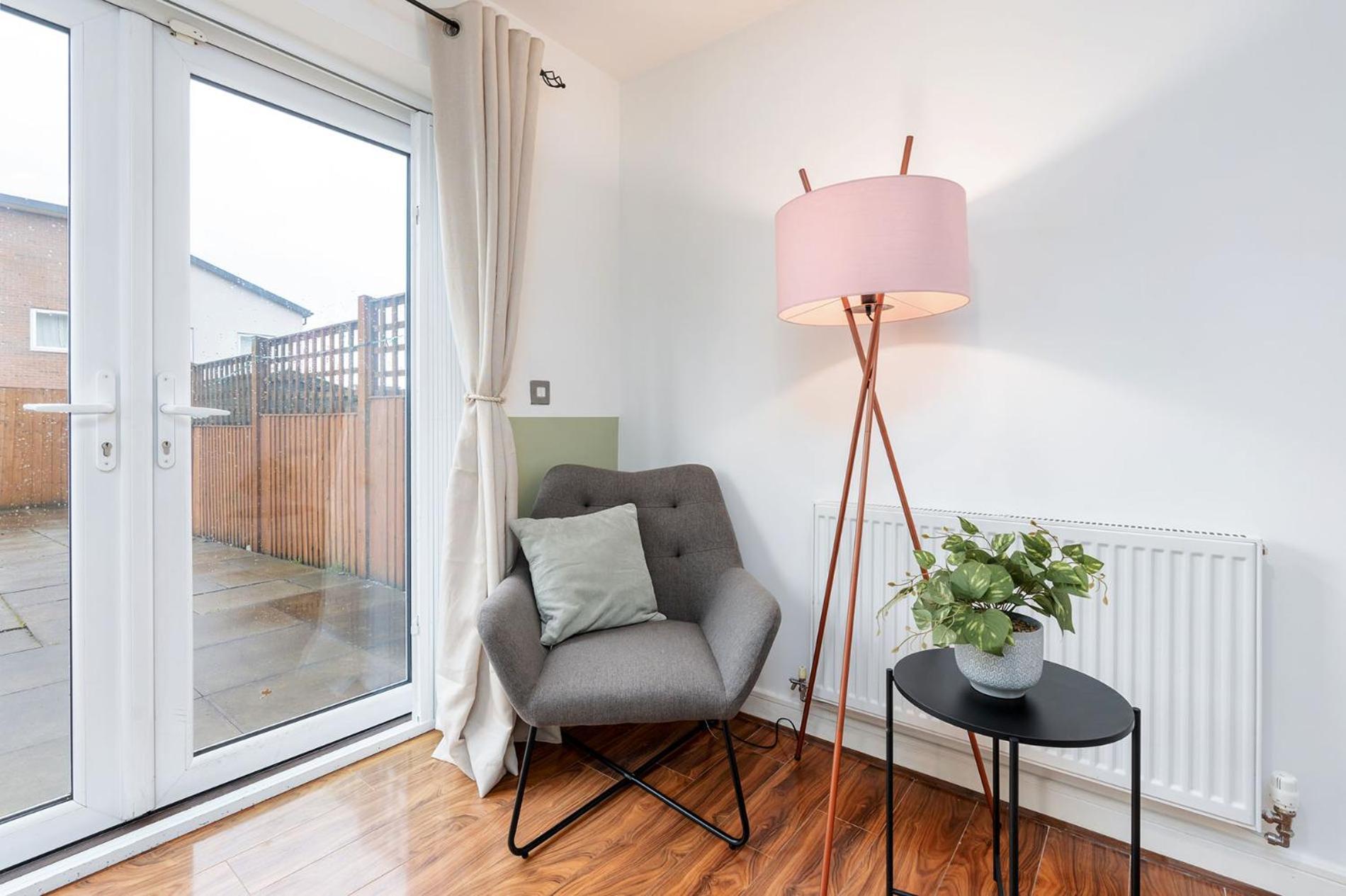 6 Guests - 3 Bedrooms - Free Wi-Fi - Manchester Eksteriør billede
