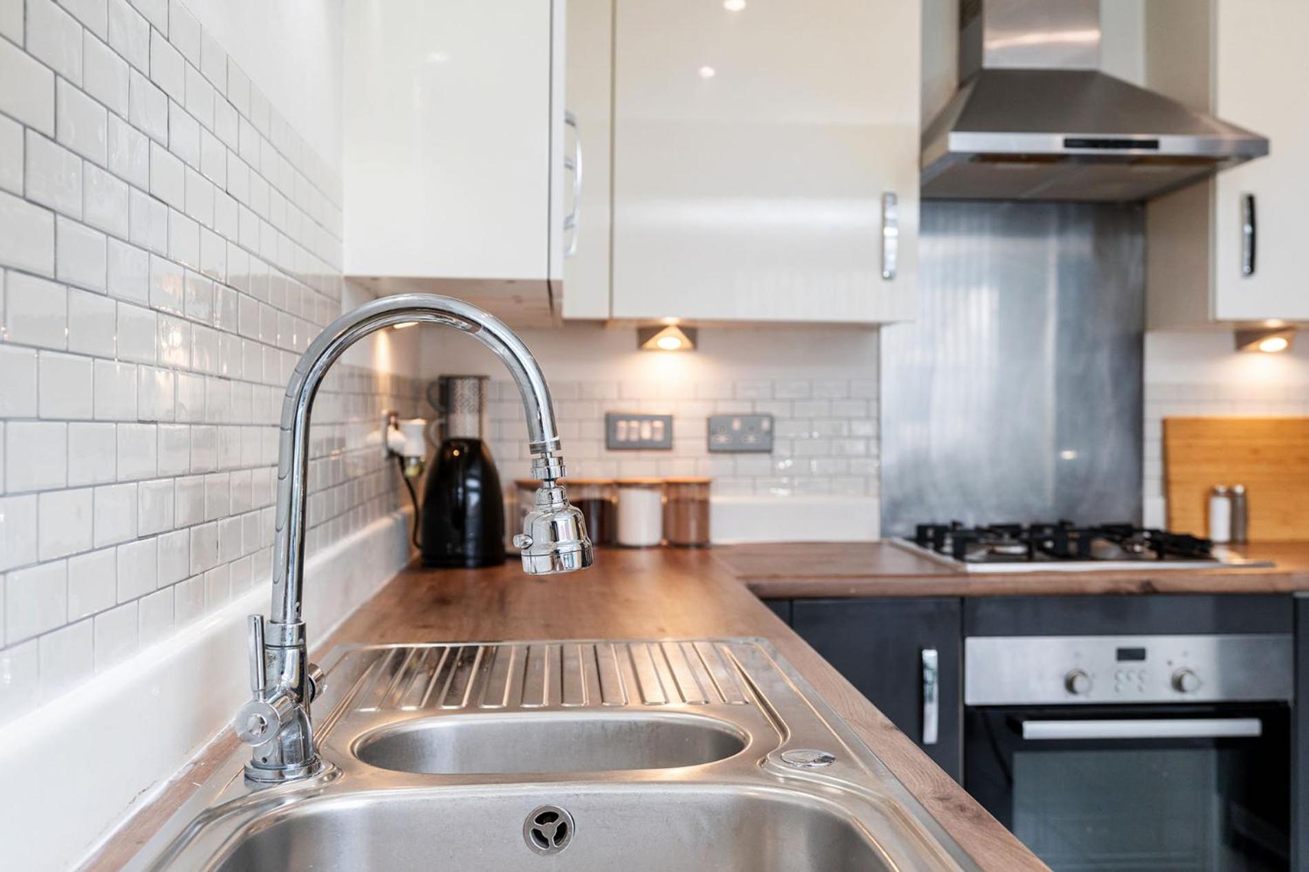 6 Guests - 3 Bedrooms - Free Wi-Fi - Manchester Eksteriør billede